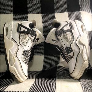 Jordan 4